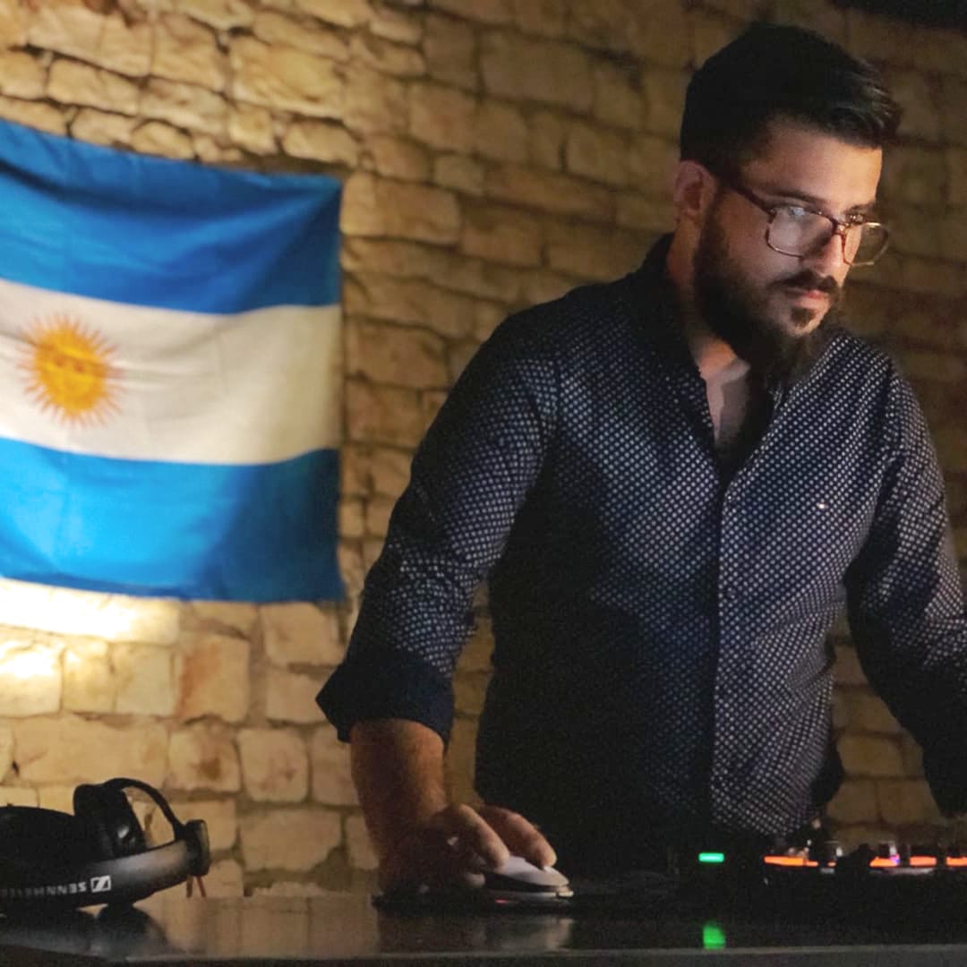 Al momento stai visualizzando Milonga con DJ Gabbo Fresedo